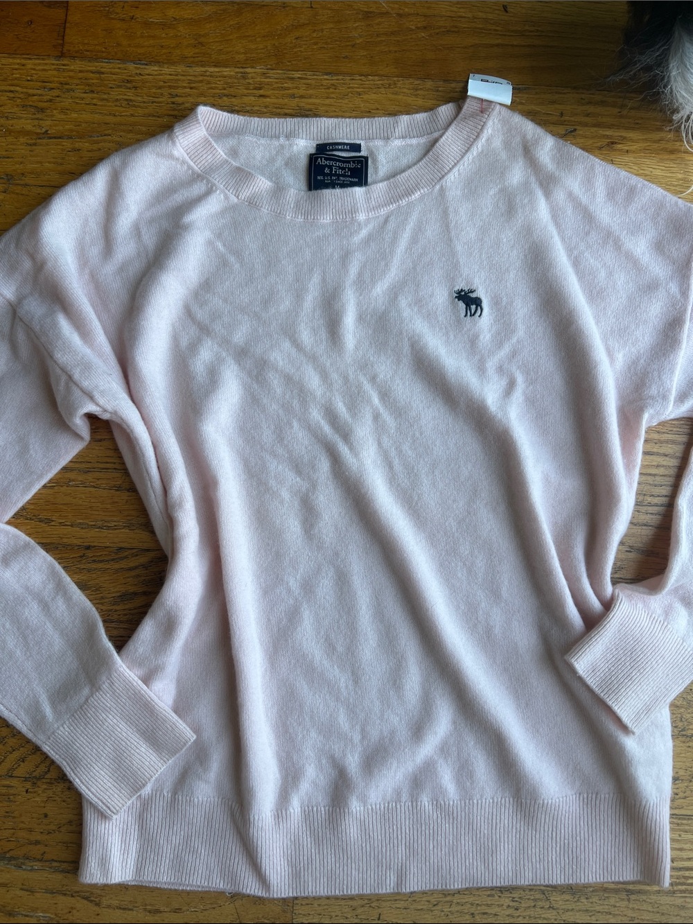 Abercrombie & Fitch Pale Pink cashmere Crewneck Sweater with Logo - size Medium
